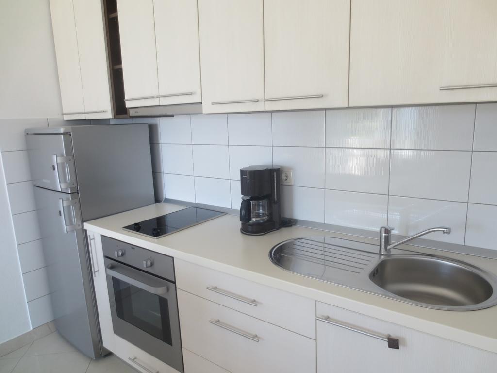 Apartments Toncic Lumbarda Room photo
