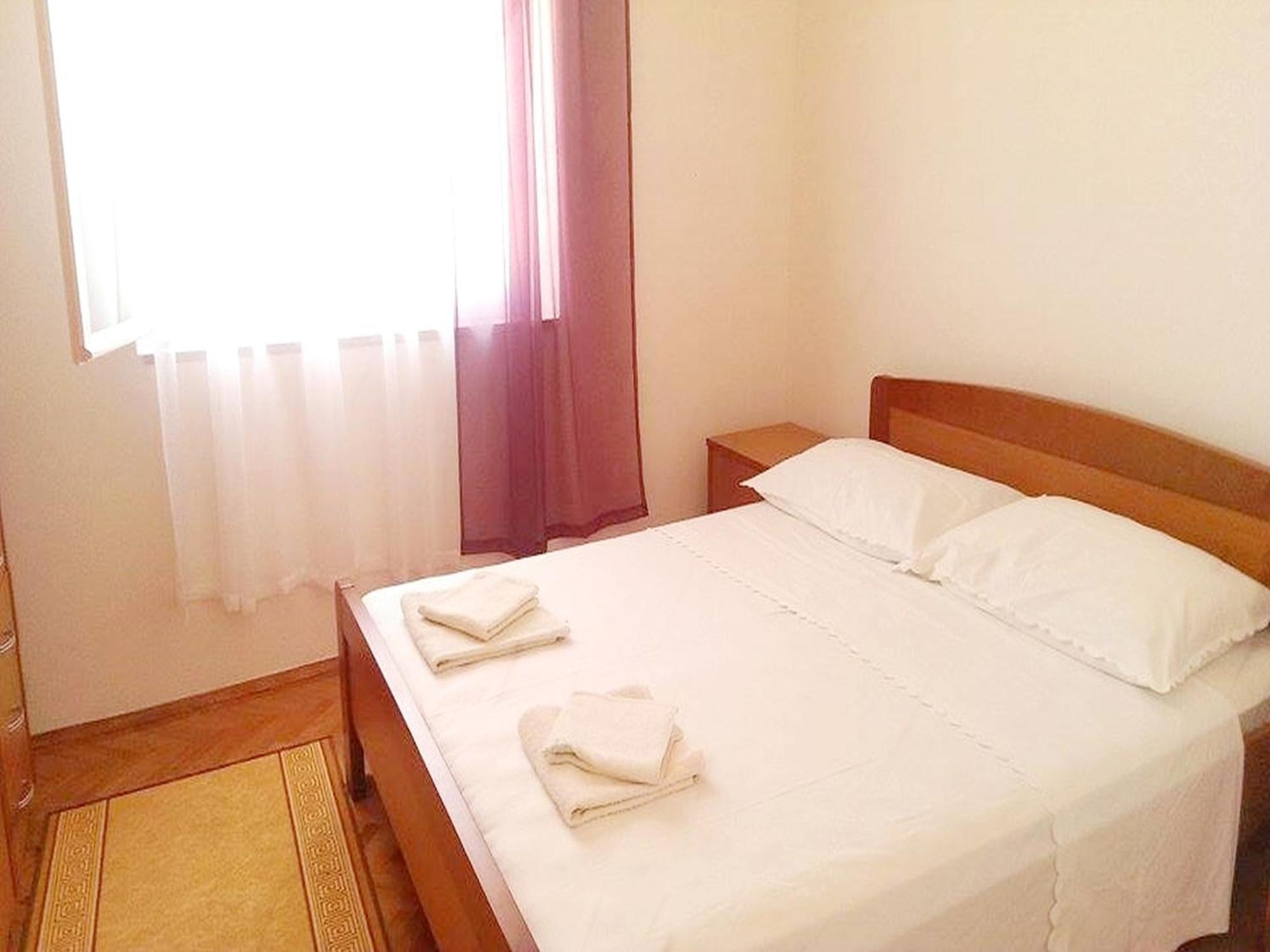 Apartments Toncic Lumbarda Room photo