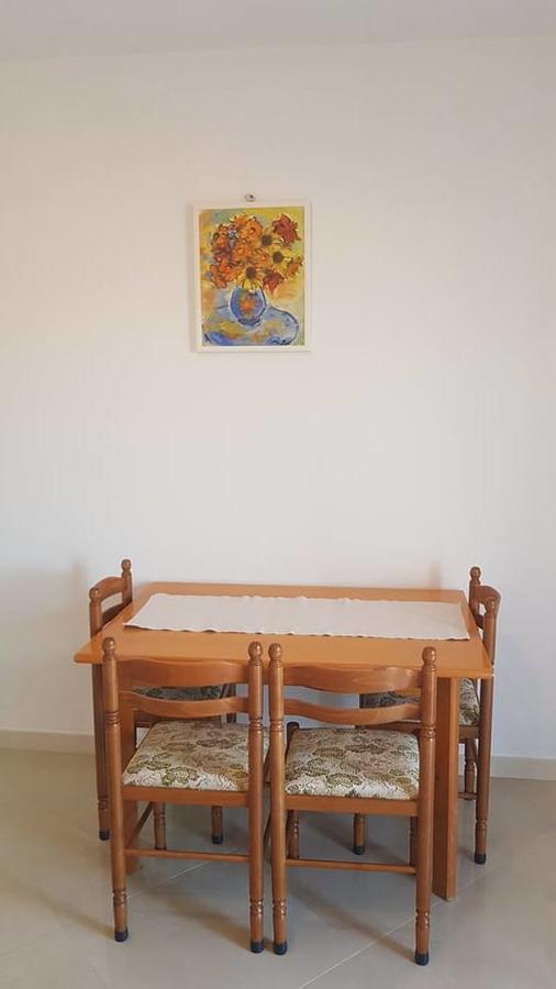 Apartments Toncic Lumbarda Exterior photo